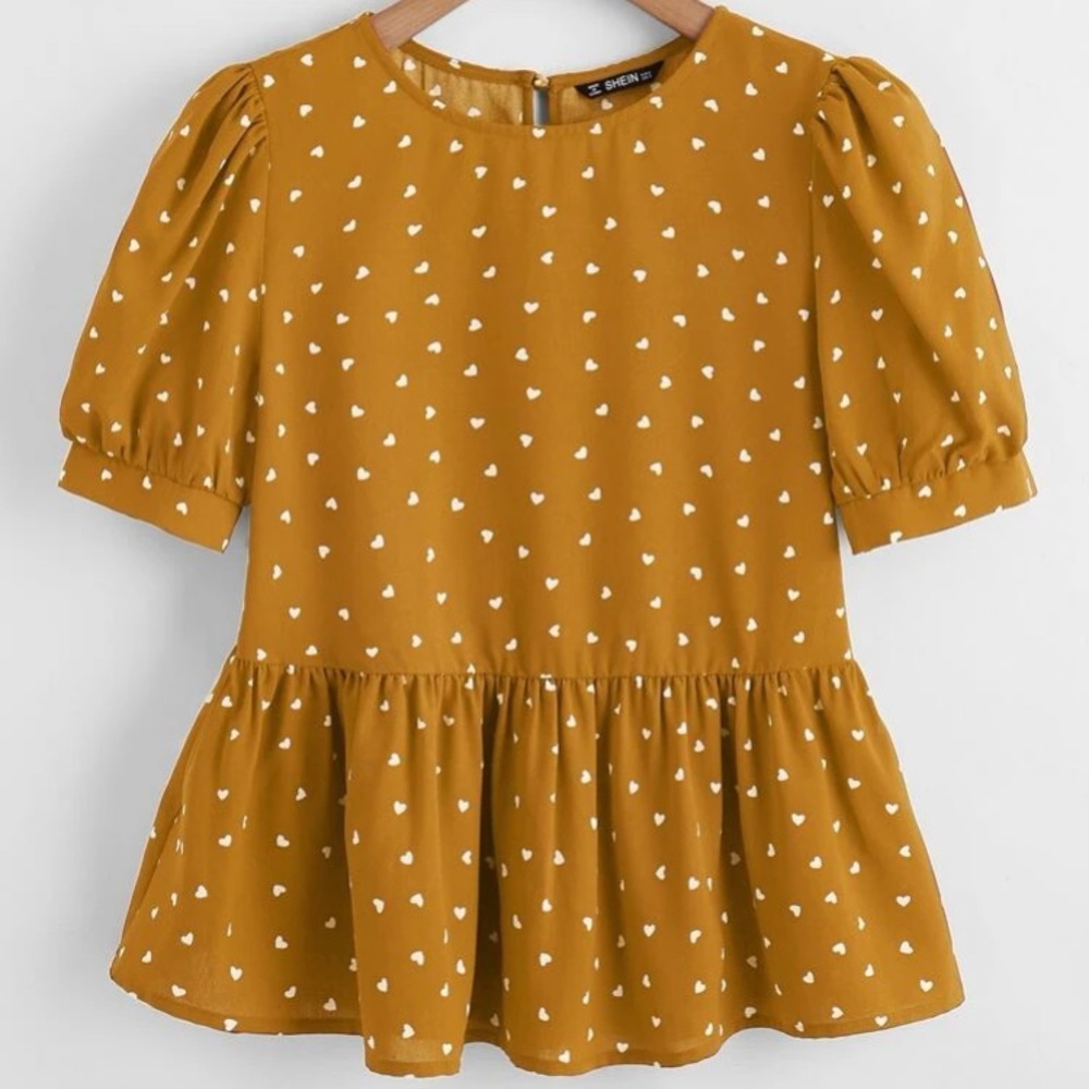 SHEIN Heart Peplum Top